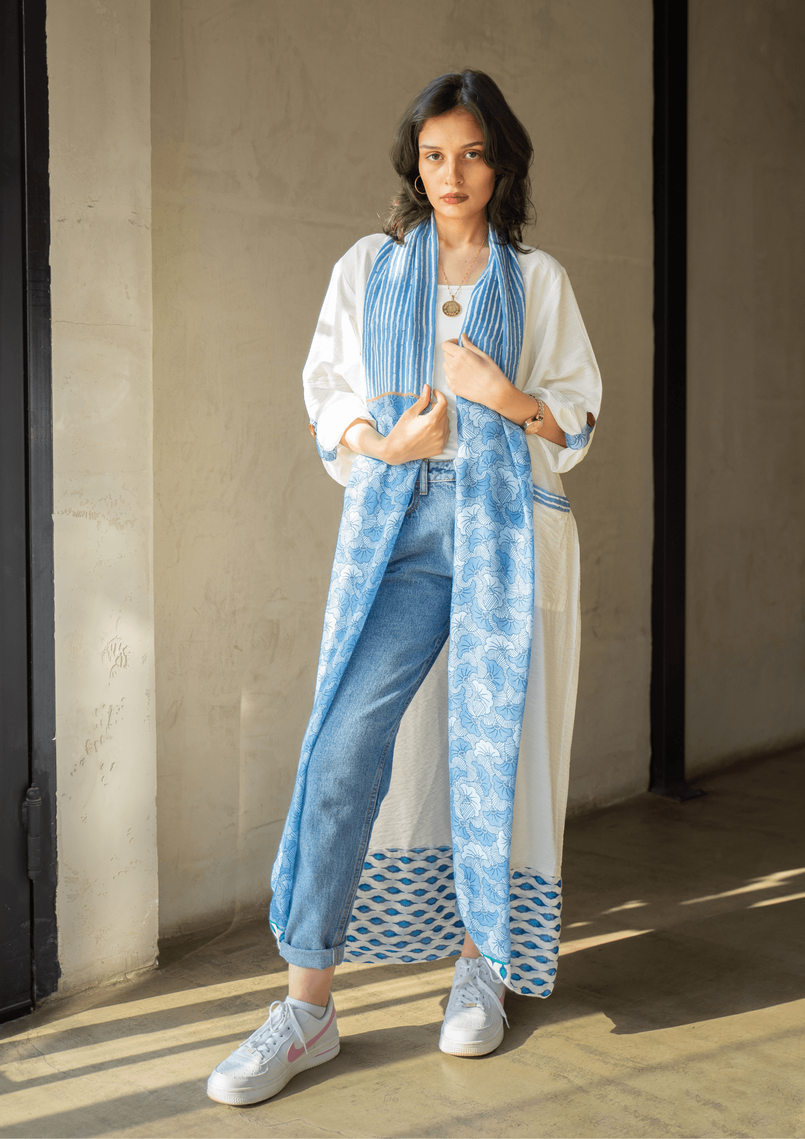 Travel With Me - Signature Round Design - The Untitled Project