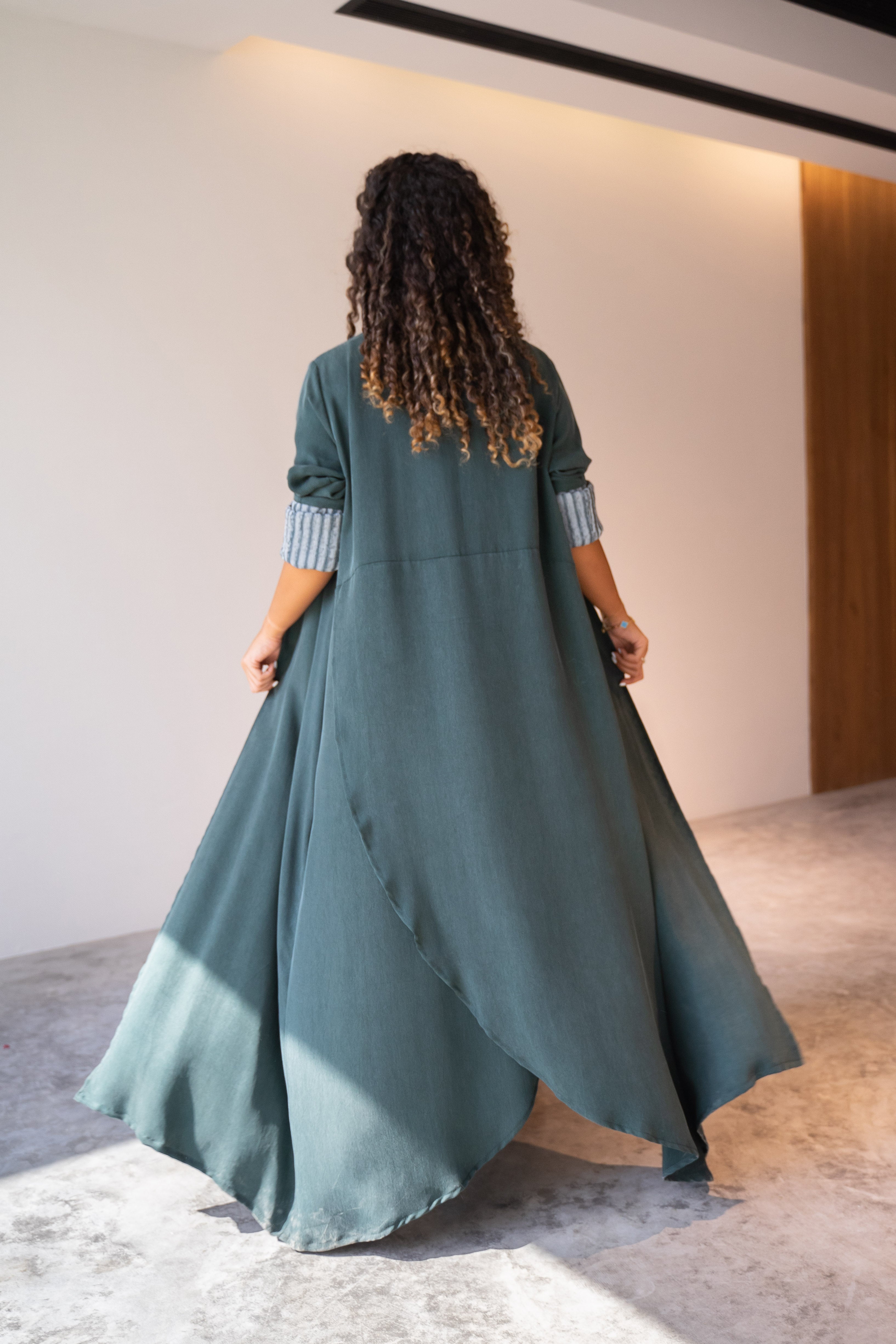 The Sadie Abaya - Luxurious lightweight Silk - The Untitled Project