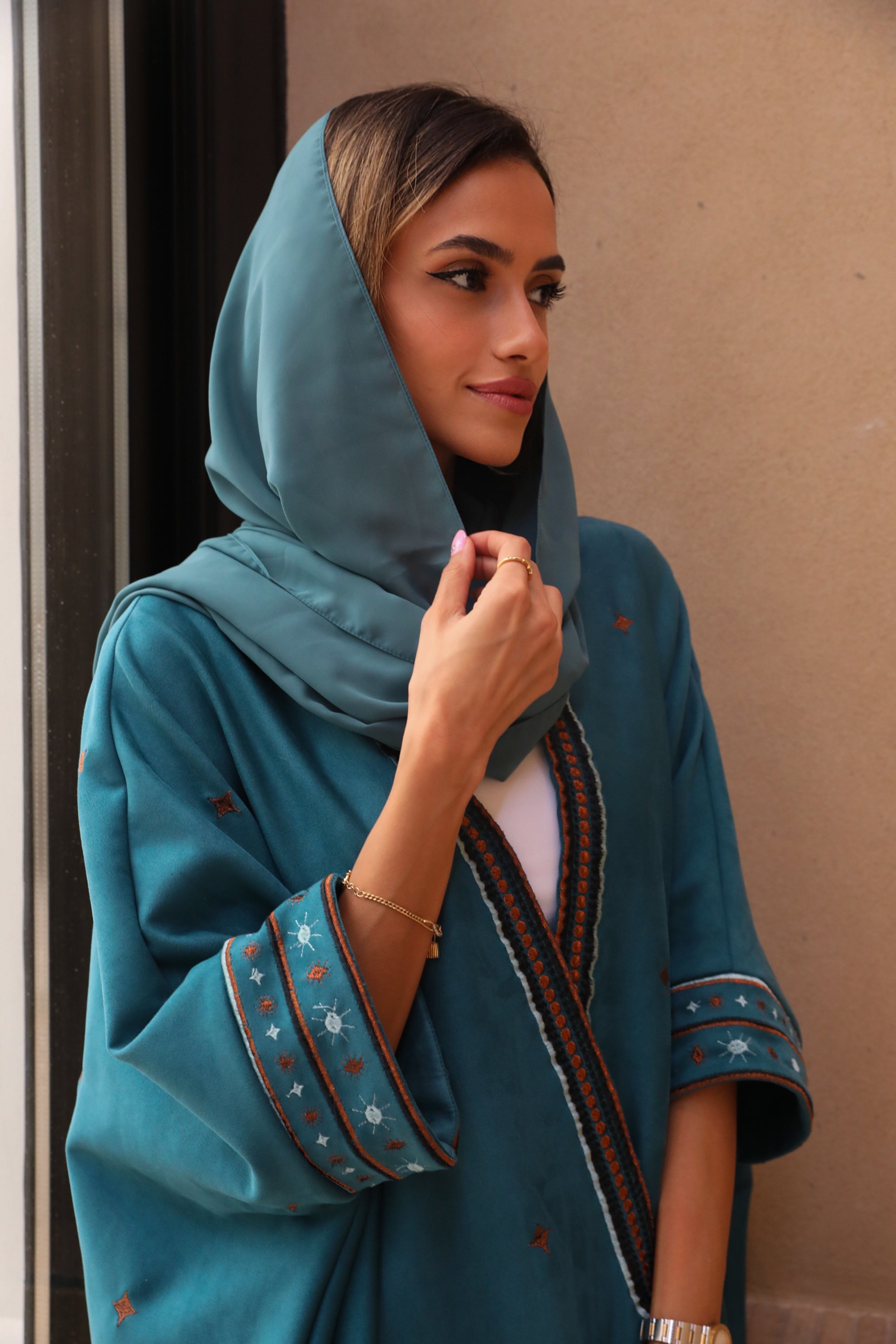 The Stellar Abaya & Scarf Set - Winter Edition - Online Shopping - The Untitled Project