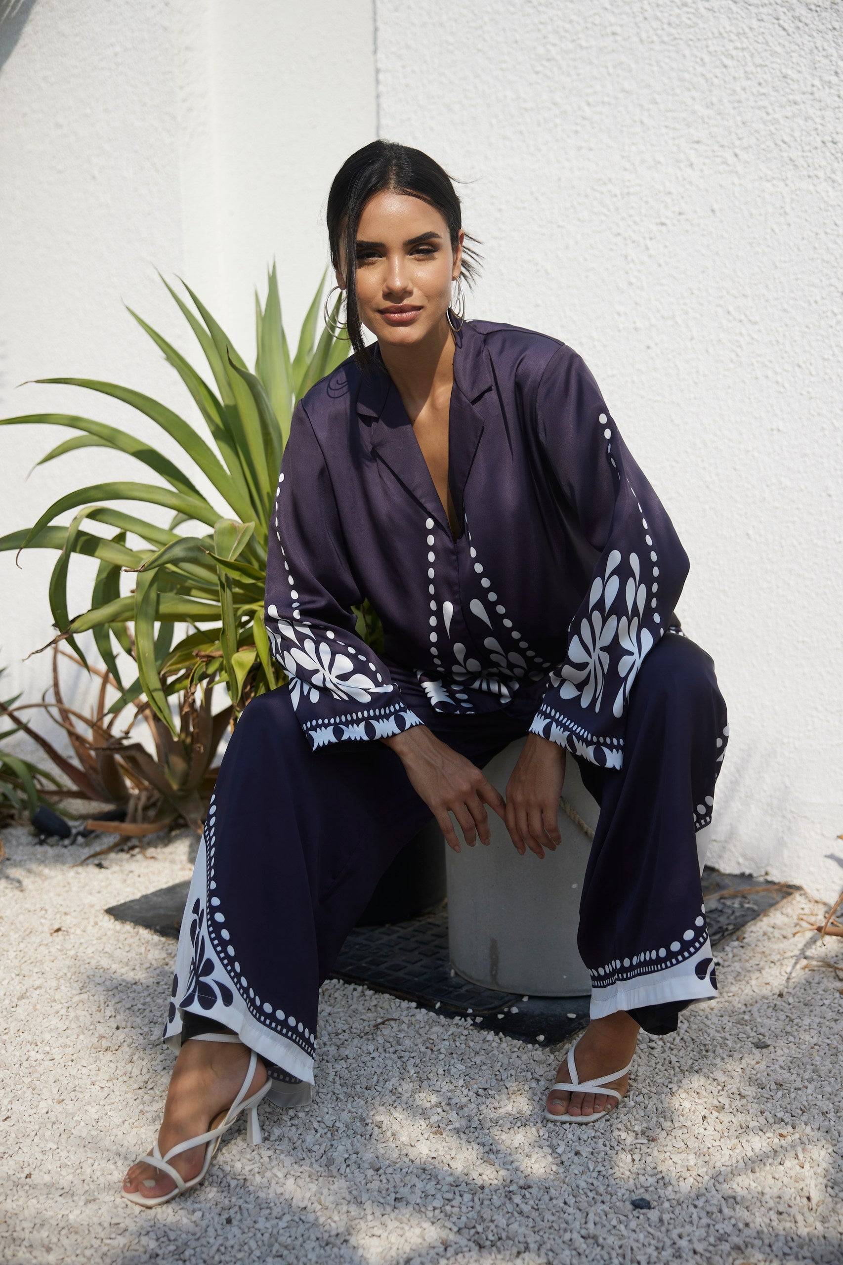 Busy Sandra - Silk Blazer Top