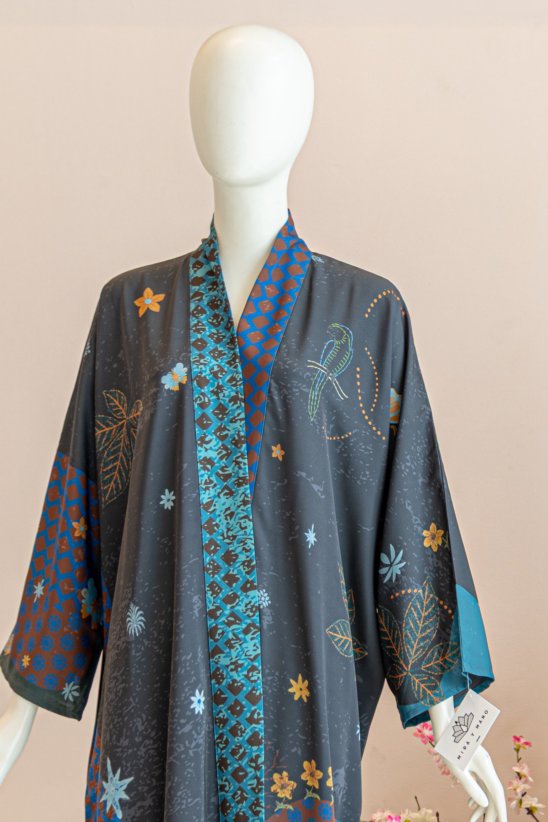 Seen Leaving the Corniche-37