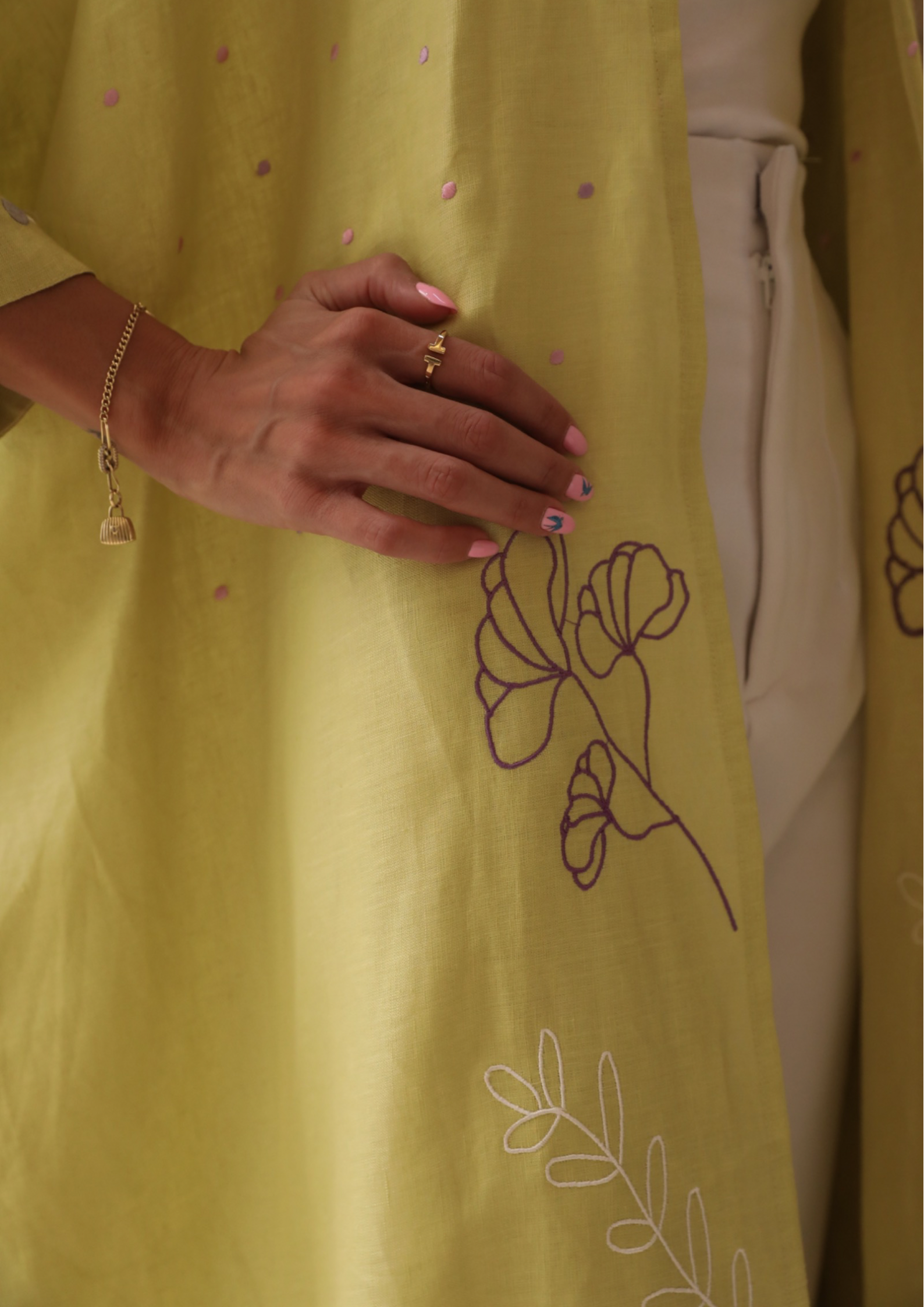 I Need a Yellow Abaya - Embroidered Linen - Online Shopping - The Untitled Project