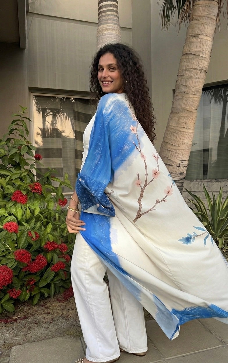 She Thought in Indigo