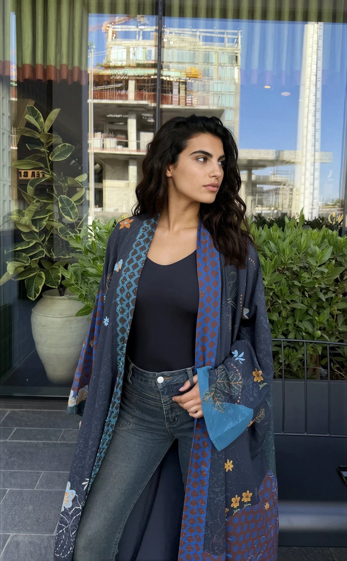 Seen Leaving the Corniche-9