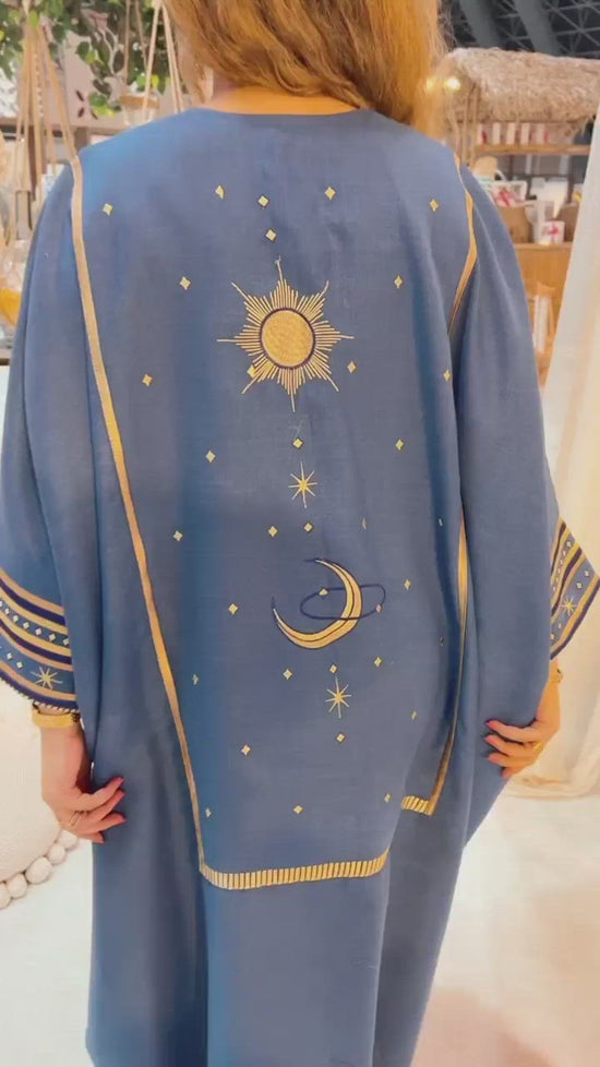 Load and play video in Gallery viewer, Milky Way - Show Stopper Back Abaya
