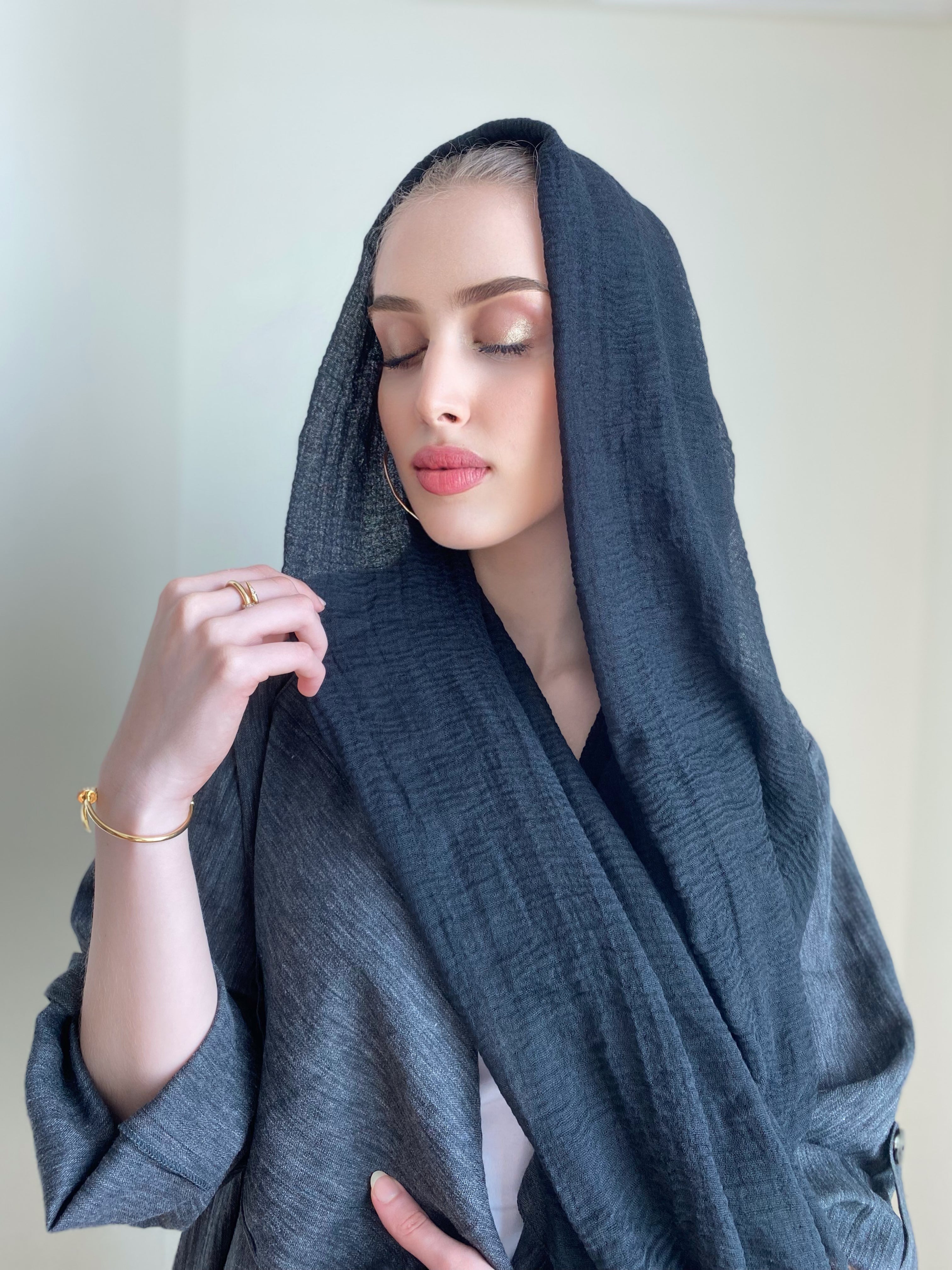 Bold black - Crinkle Organic Cotton Scarf - Online Shopping - The Untitled Project