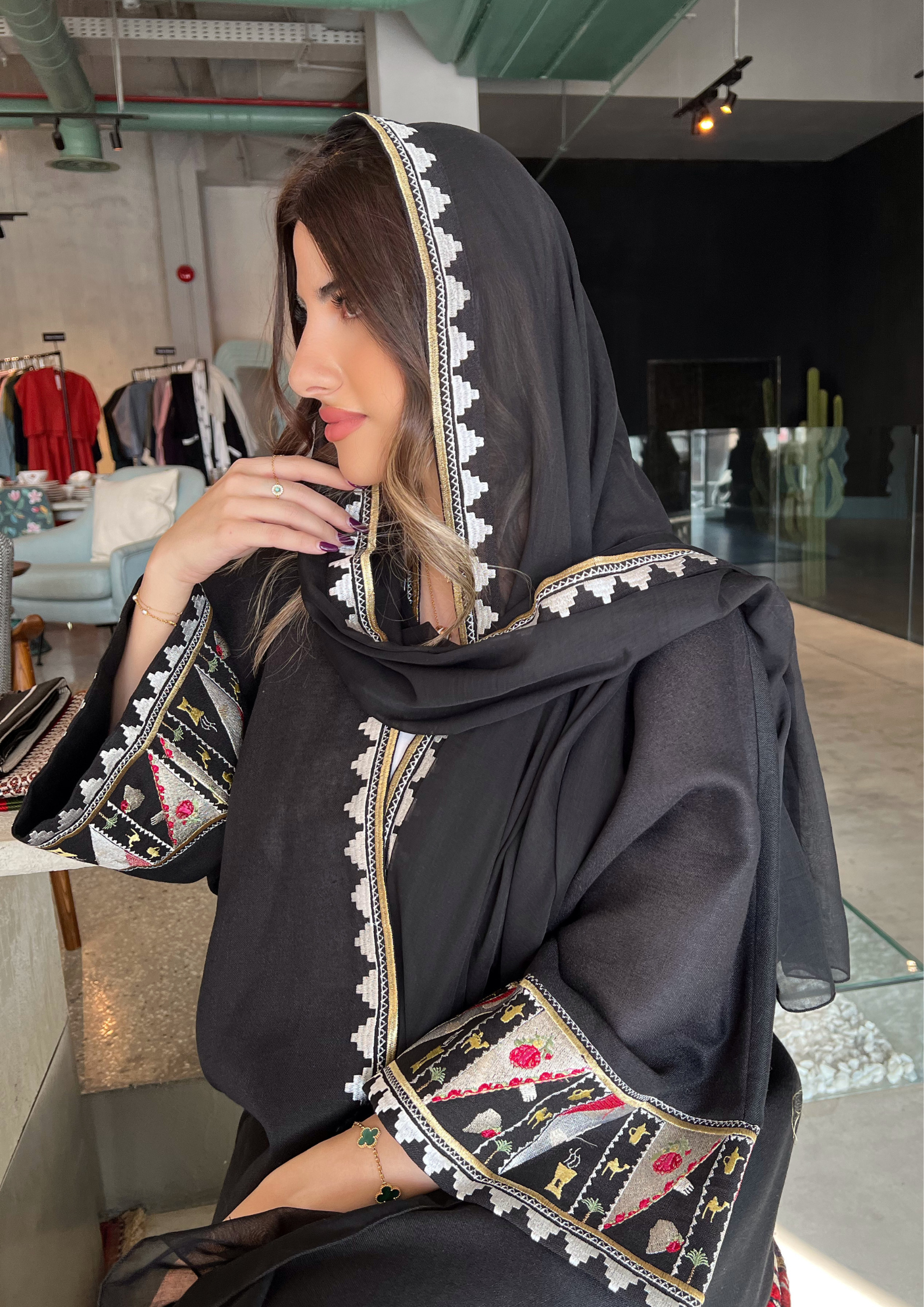 Bint Al-Arab - Saudi National Abaya Set - Online Shopping - The Untitled Project