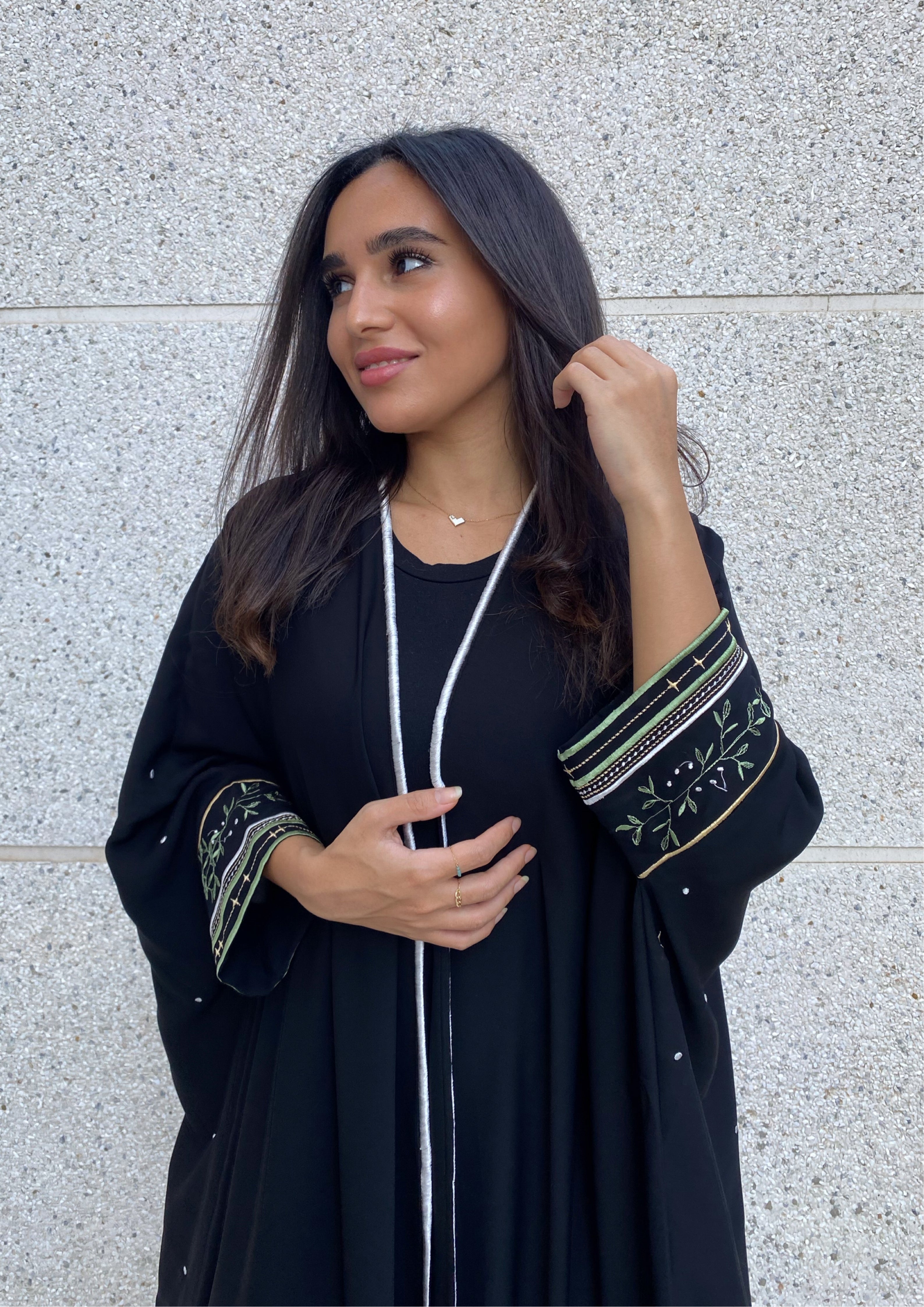 Noir - Abaya & scarf set - Online Shopping - The Untitled Project