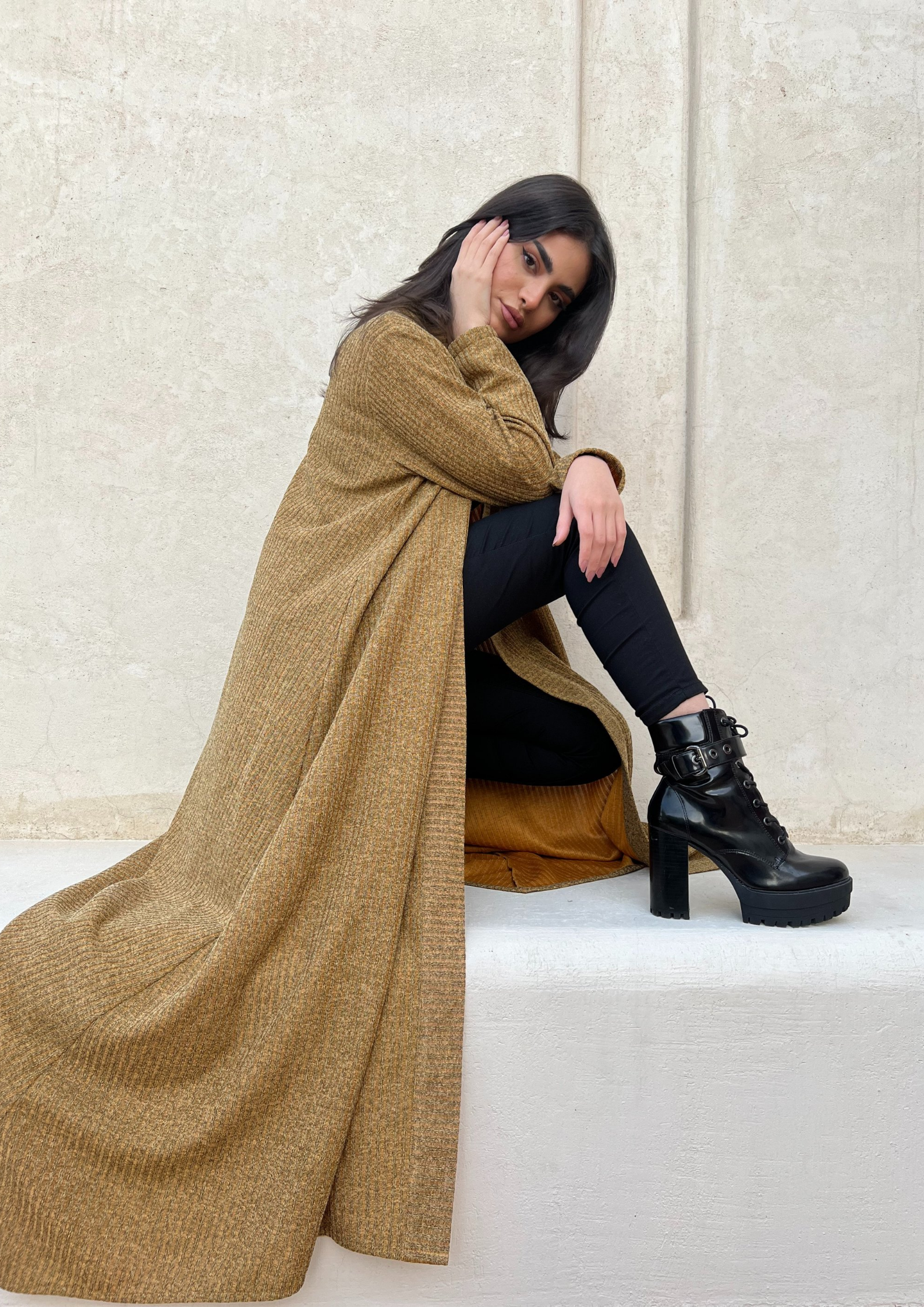 The Retro Abaya - Soft yet bold - The Untitled Project