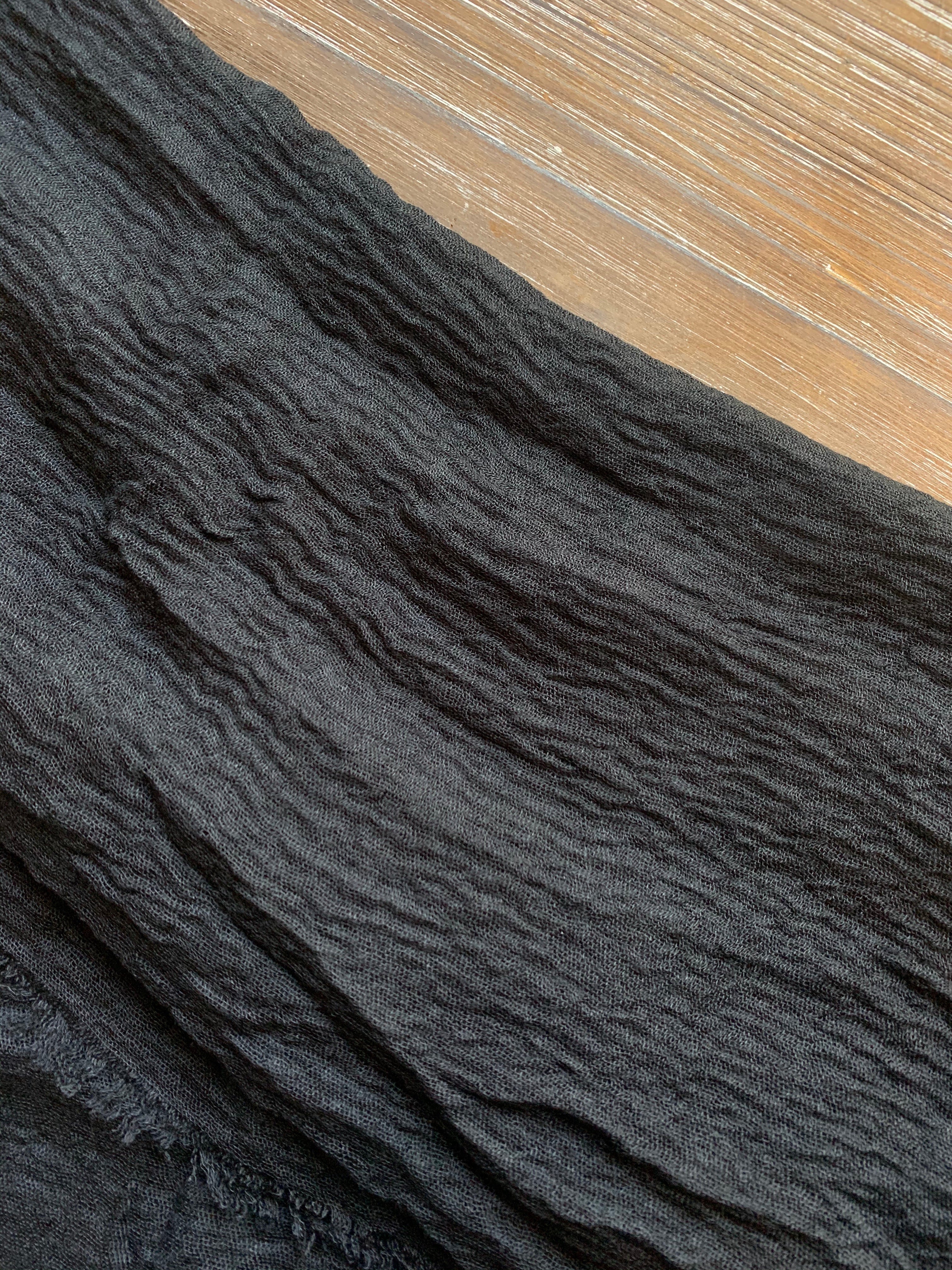 Bold black - Crinkle Organic Cotton Scarf - Online Shopping - The Untitled Project