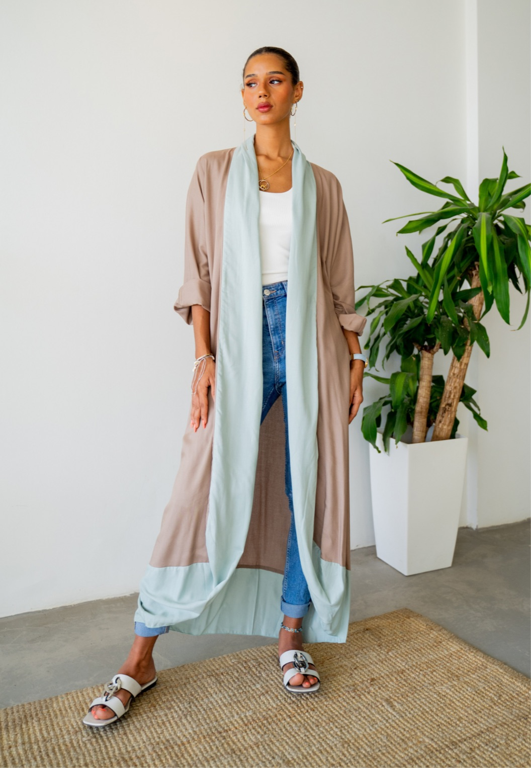 The Summertime Abaya Hijab - Lightweight for hot days - The Untitled Project