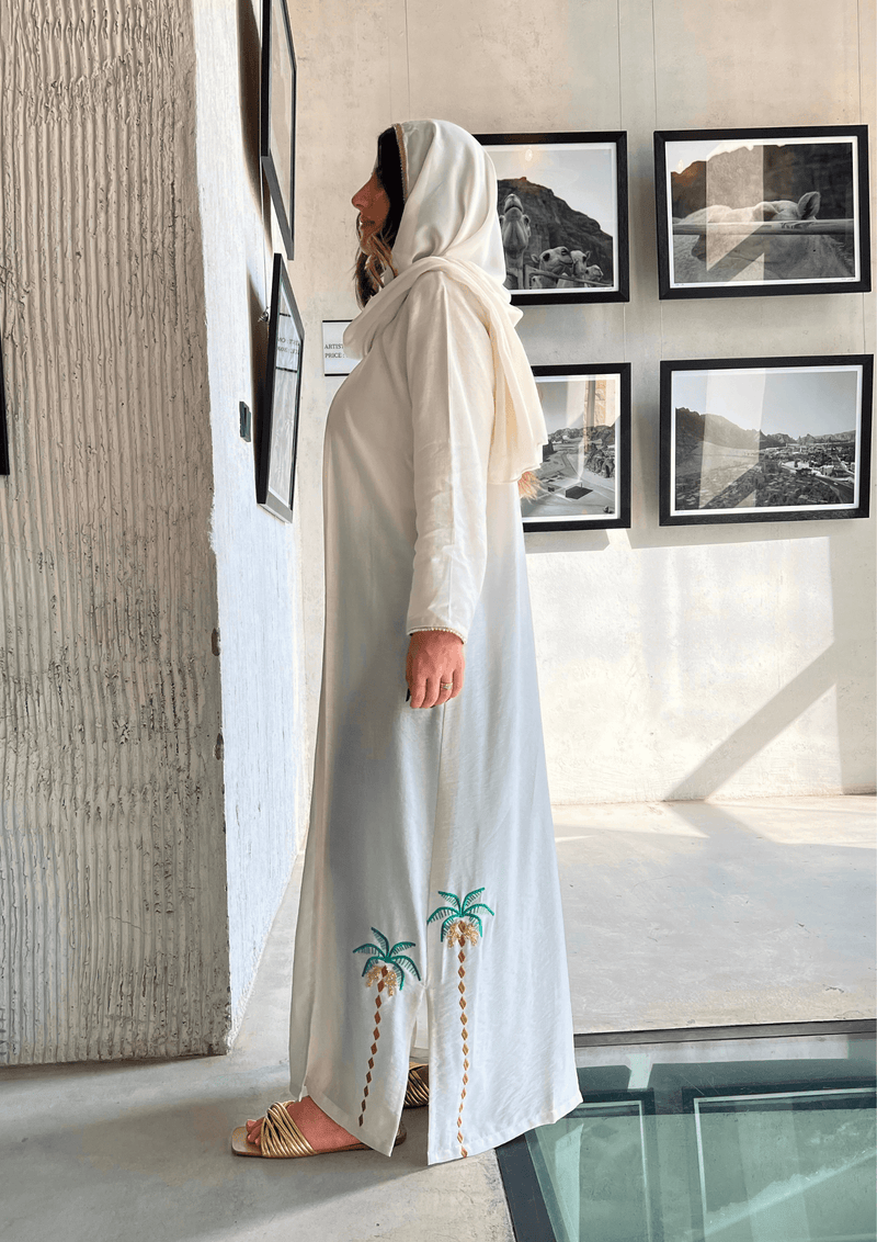 Ninety Two - Saudi National Abaya Set - Online Shopping - The Untitled Project