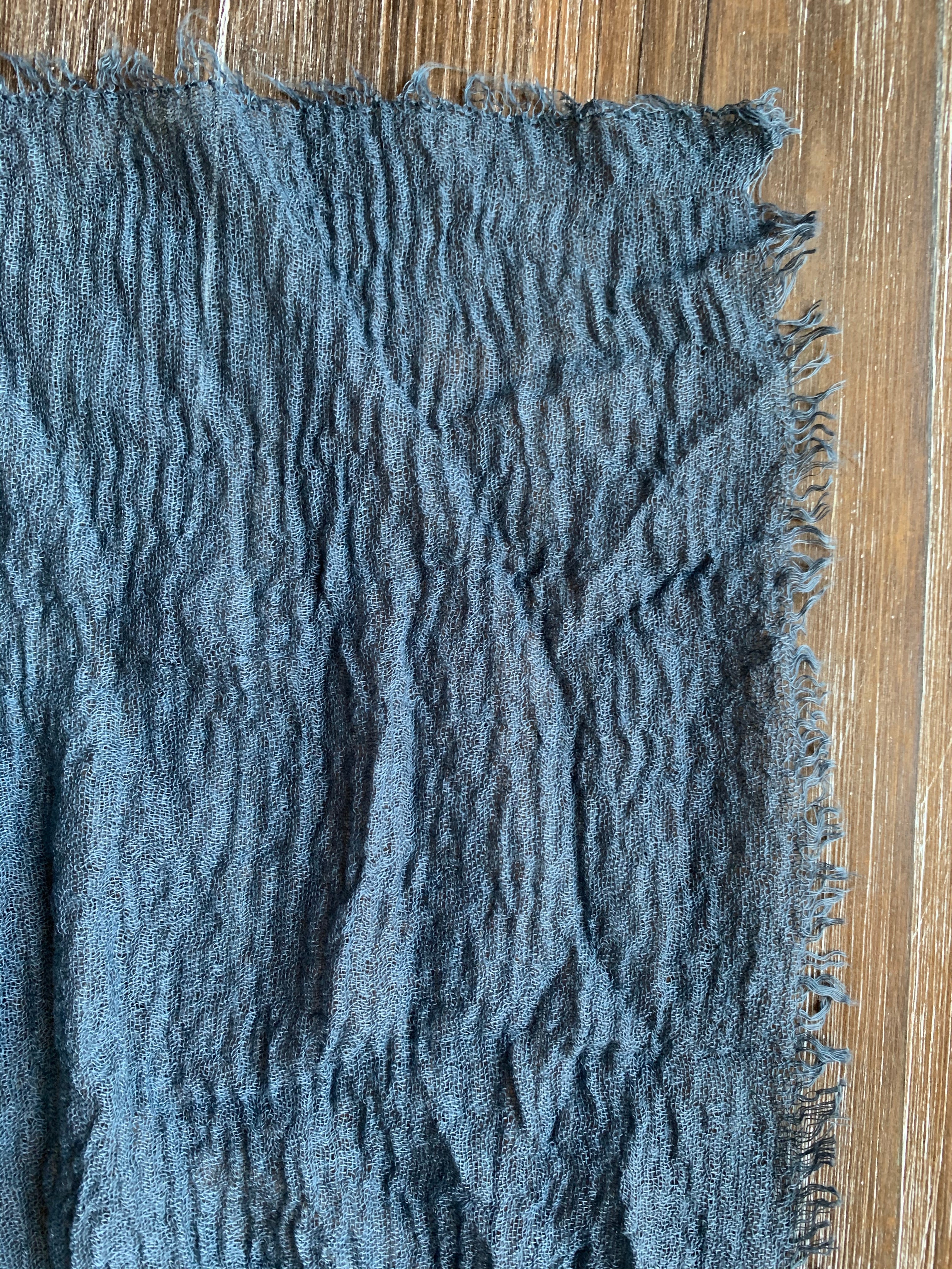 Just on time - Crinkle Organic Cotton Scarf - Online Shopping - The Untitled Project